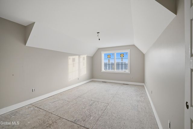 17 Schermerhorn Road, Cohoes, NY 12047