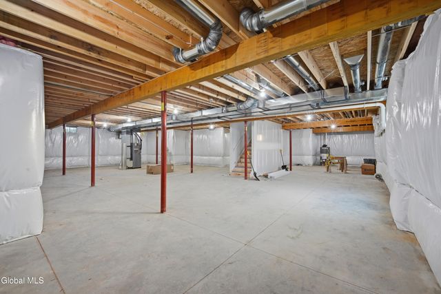 17 Schermerhorn Road, Cohoes, NY 12047