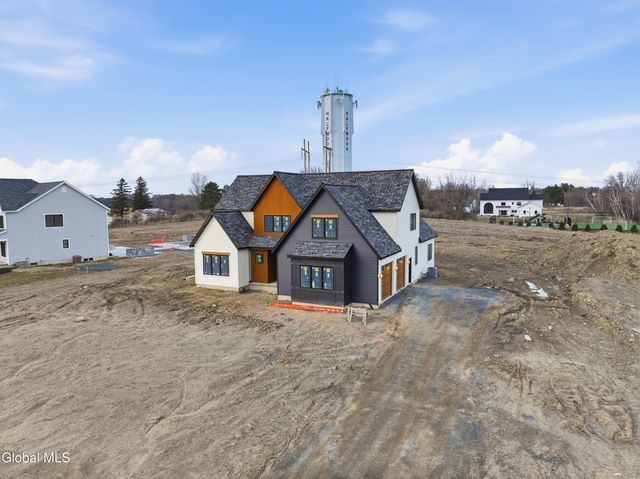 17 Schermerhorn Road, Cohoes, NY 12047