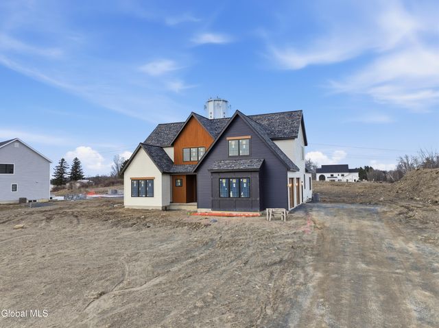 17 Schermerhorn Road, Cohoes, NY 12047