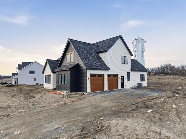 17 Schermerhorn Road, Cohoes, NY 12047