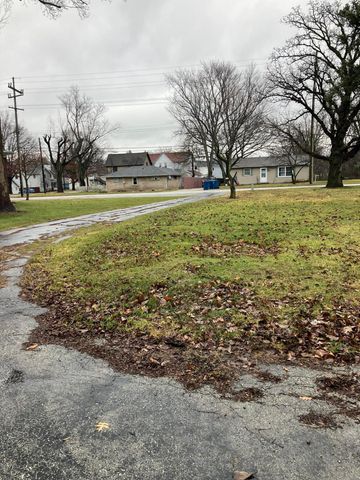 115 N Nichols Street, Lowell, IN 46356