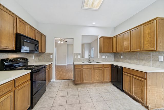 24726 Crescent Run, San Antonio, TX 78258