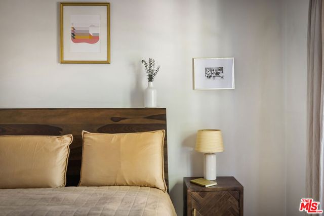 1375 Sutherland Street, Los Angeles, CA 90026