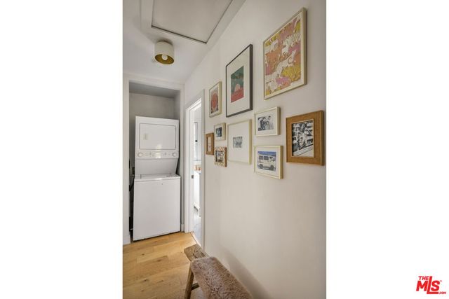 1375 Sutherland Street, Los Angeles, CA 90026