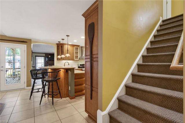 112 Larkin RN, Yorktown, VA 23692