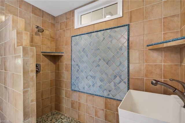 112 Larkin RN, Yorktown, VA 23692