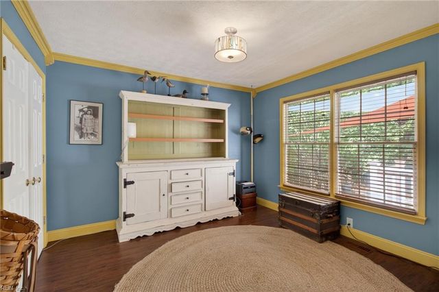 112 Larkin RN, Yorktown, VA 23692