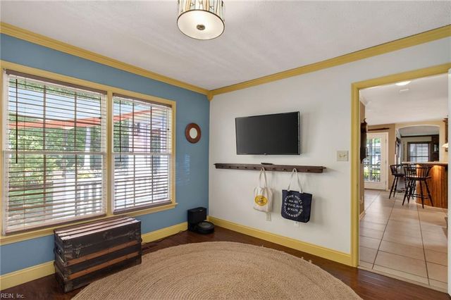 112 Larkin RN, Yorktown, VA 23692