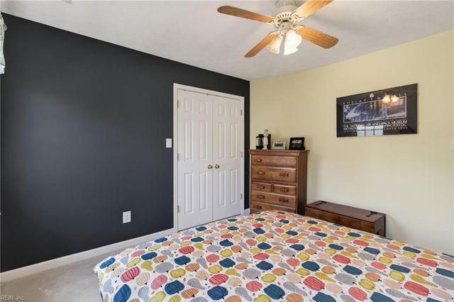 112 Larkin RN, Yorktown, VA 23692
