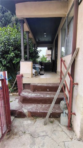 4225 Folsom, East Los Angeles, CA 90063