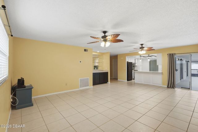 929 Fort Smith Boulevard, Deltona, FL 32738