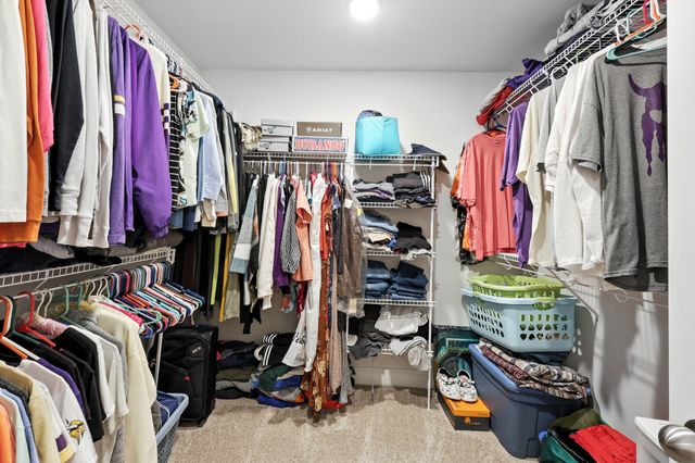 2981 Sharp Top Rd, Palmyra, TN 37142