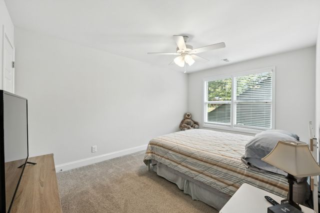 2981 Sharp Top Rd, Palmyra, TN 37142