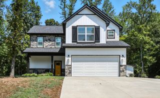 2981 Sharp Top Rd, Palmyra, TN 37142