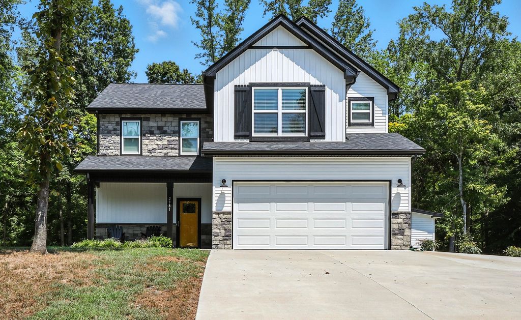 2981 Sharp Top Rd, Palmyra, TN 37142