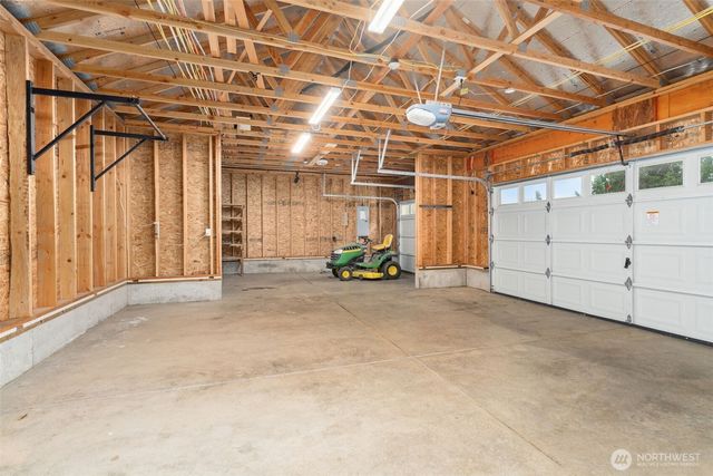 236 Chilvers Road, Chehalis, WA 98532