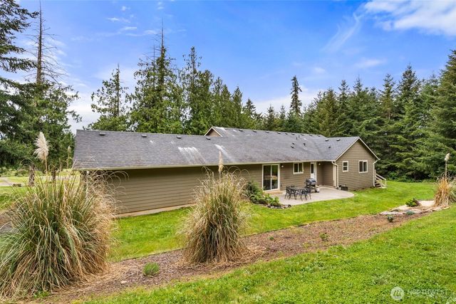 236 Chilvers Road, Chehalis, WA 98532
