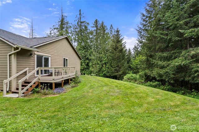 236 Chilvers Road, Chehalis, WA 98532