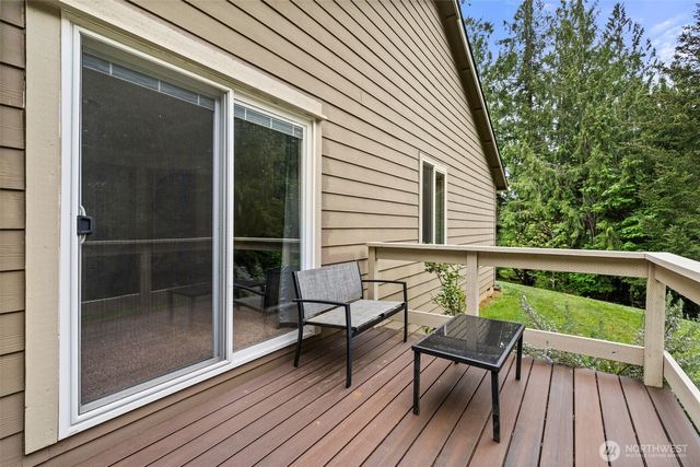 236 Chilvers Road, Chehalis, WA 98532