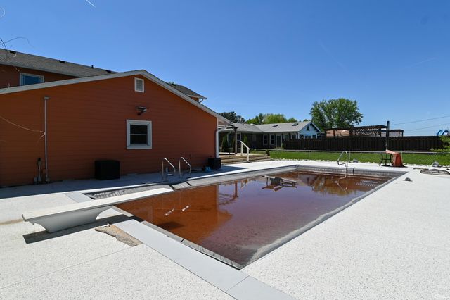 60 Circle Drive, Monrovia, IN 46157