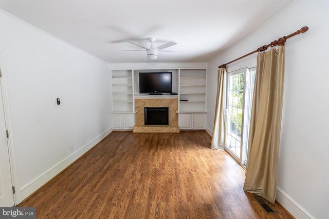 368 S BALDERSTON DR, Exton, PA 19341
