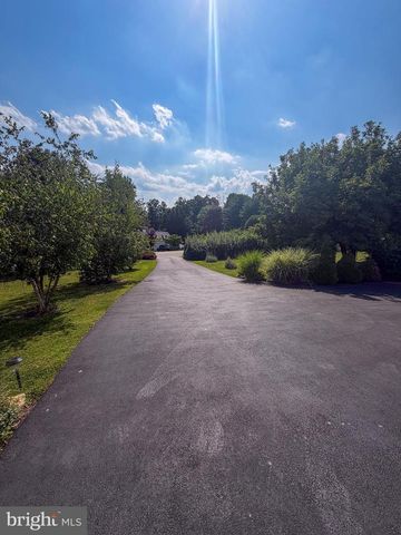 368 S BALDERSTON DR, Exton, PA 19341