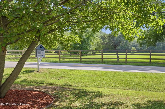 6701 W Orell Rd, Louisville, KY 40272