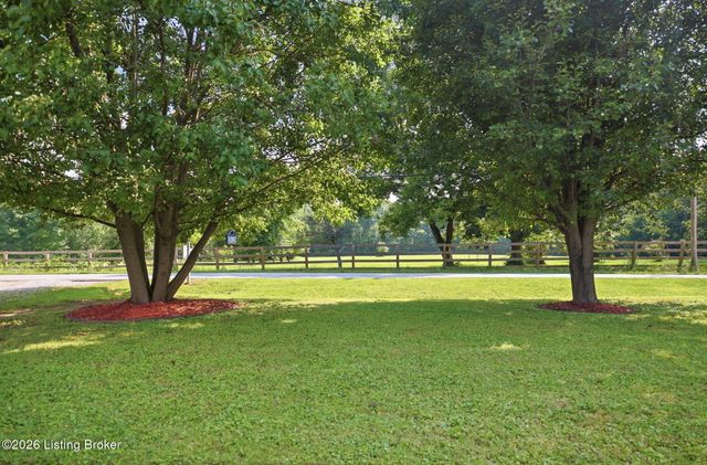 6701 W Orell Rd, Louisville, KY 40272