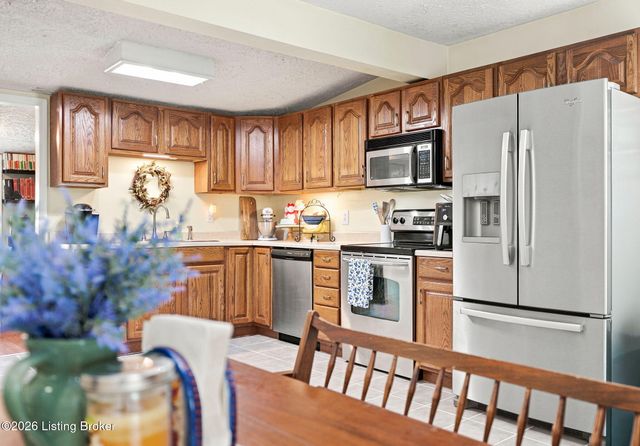 6701 W Orell Rd, Louisville, KY 40272