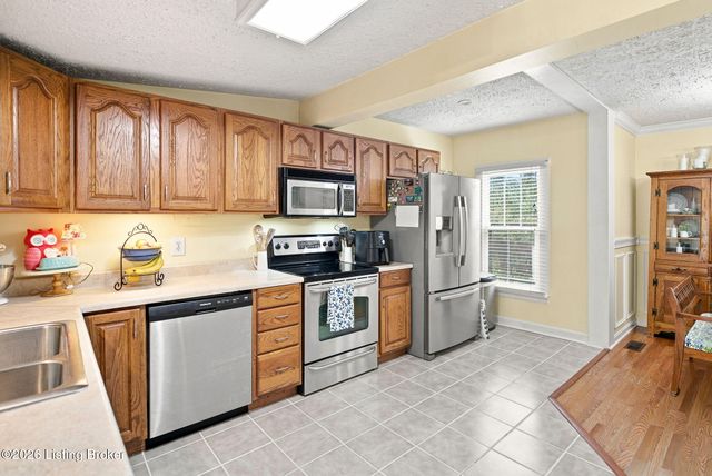 6701 W Orell Rd, Louisville, KY 40272