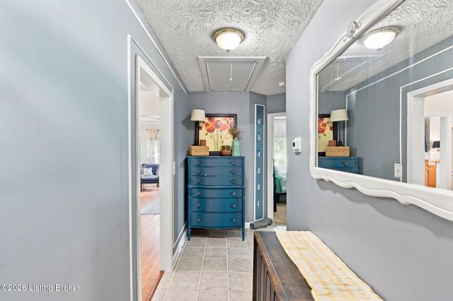 6701 W Orell Rd, Louisville, KY 40272