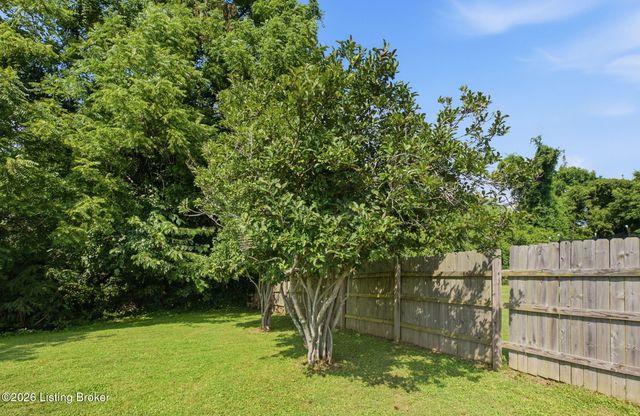6701 W Orell Rd, Louisville, KY 40272