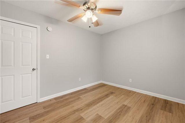 490 Valley Creek Road SW, Mableton, GA 30126