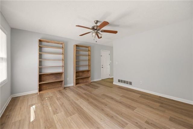 490 Valley Creek Road SW, Mableton, GA 30126