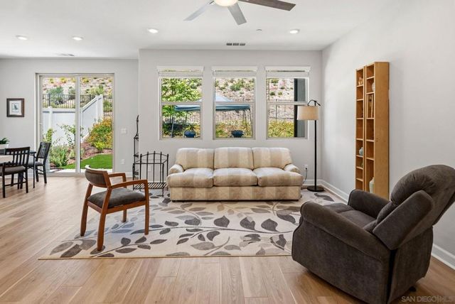 11362 Jacob Ln, San Diego, CA 92129