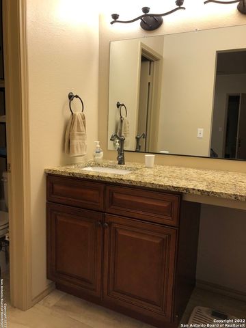 8214 SPRING TOWN ST, Converse, TX 78109