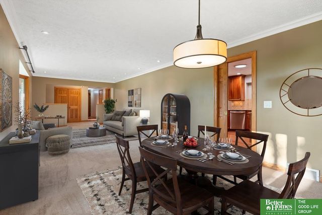 11105 N 62nd Street, Omaha, NE 68152