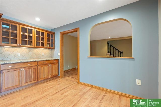 11105 N 62nd Street, Omaha, NE 68152