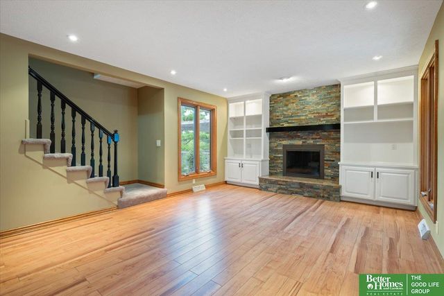 11105 N 62nd Street, Omaha, NE 68152