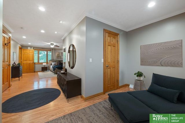 11105 N 62nd Street, Omaha, NE 68152