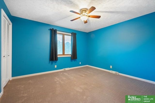 11105 N 62nd Street, Omaha, NE 68152