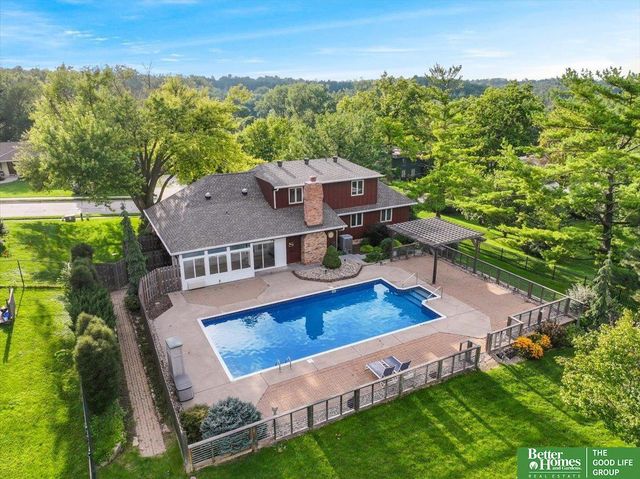 11105 N 62nd Street, Omaha, NE 68152