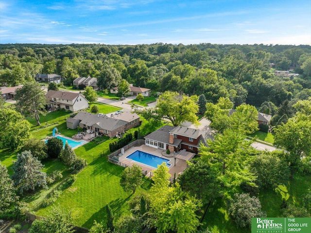 11105 N 62nd Street, Omaha, NE 68152