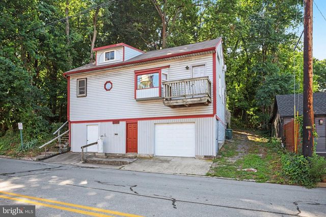 318-320 LINDEN ST, Columbia, PA 17512