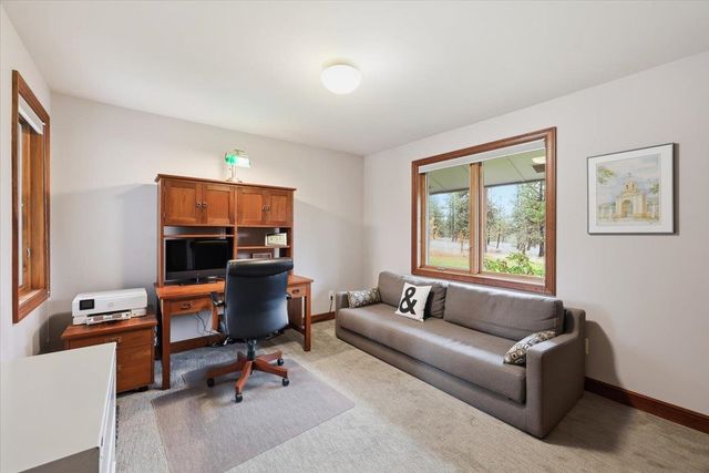 1813 E Estates Rd, Spokane, WA 99224