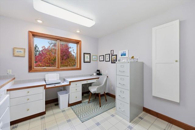 1813 E Estates Rd, Spokane, WA 99224