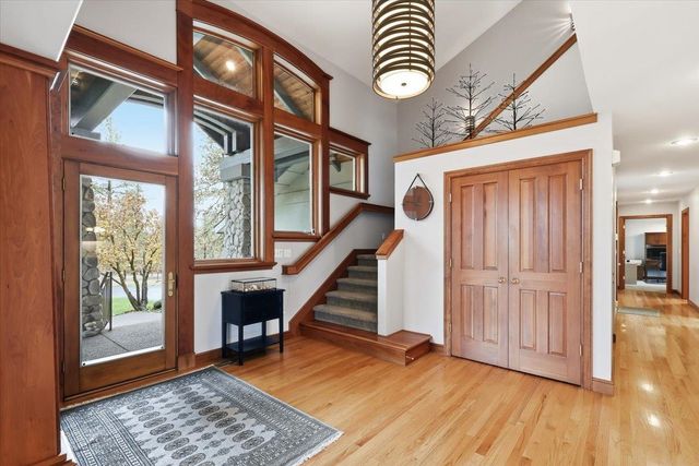 1813 E Estates Rd, Spokane, WA 99224