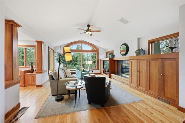 1813 E Estates Rd, Spokane, WA 99224