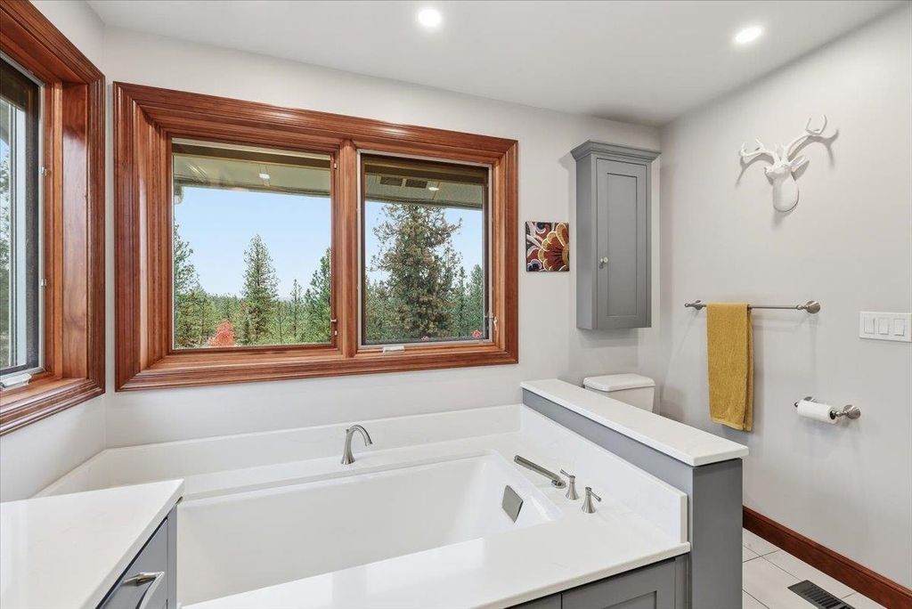 1813 E Estates Rd, Spokane, WA 99224 photo 24